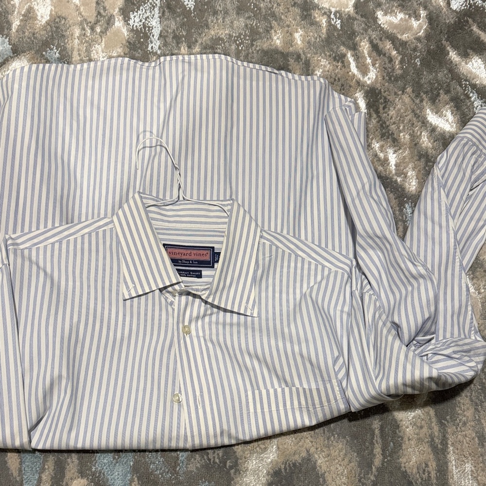 Vineyard Vines Blue and White Striped Dress Shirt
